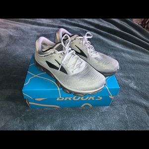 Brooks Anthem Men’s size 8.5